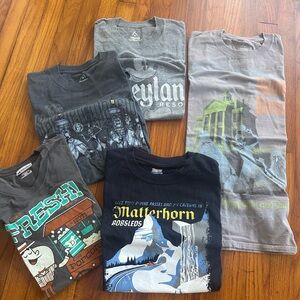 Disneyland T-shirts Medium